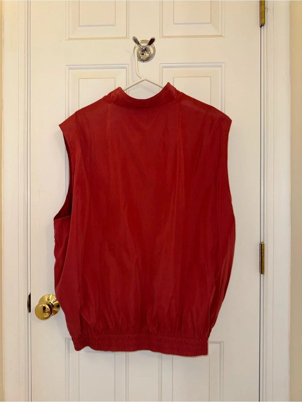 PGA Tour Red Sleeveless Golf Vest with Stand Collar